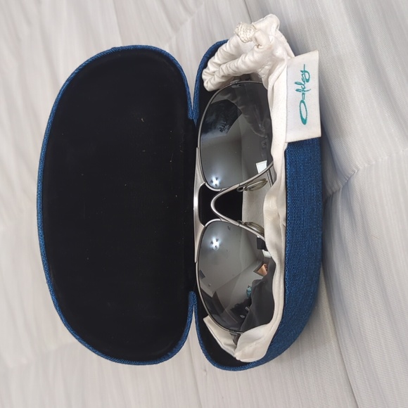 Oakley Accessories - Gray Rounded Oakley Aviators